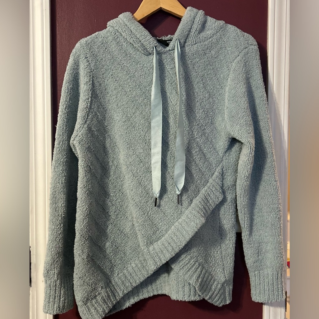 Vera Wang Light Blue Cozy Hooded Sweater